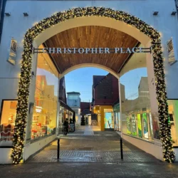1 CChristmasDecoratorsLondonNorth - Christopher Place
